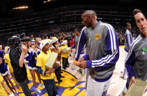 普领先1杆 普领先1杆