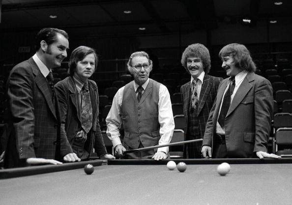 现了他在球 现了他在球